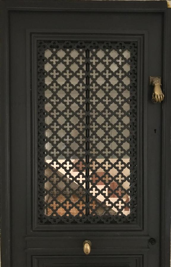 La Portella, Maison De Ville Dans Le Centre Historique Perpignan Dış mekan fotoğraf